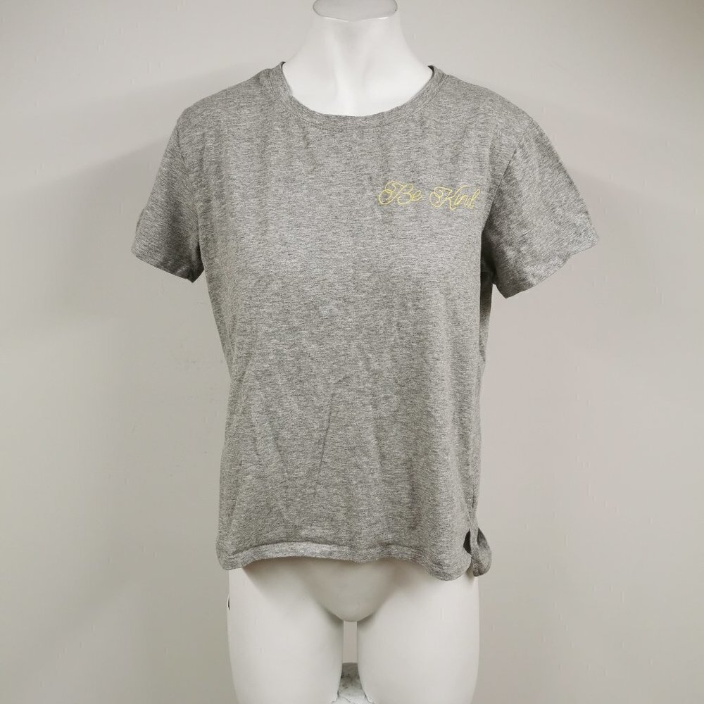 𝅺Project Social  T Be Kind Top